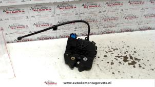 O91500 Gebruikte slotmechaniek achterklep Ford Mondeo