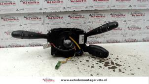 O102991 Gebruikte stuurkolomschakelaar Peugeot 207