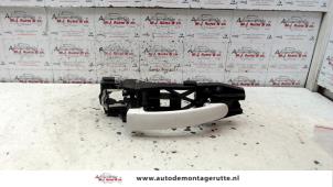 O79708 Gebruikte portiergreep 2deurs links Volkswagen Polo