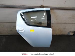 O88787 Gebruikte portier 4deurs rechts-achter Toyota Aygo