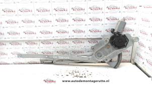 O77768 Gebruikte raammechaniek 2deurs links-voor Renault Megane
