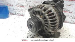 Dynamo van een Hyundai Terracan 2.9 CRDi 16V 2004