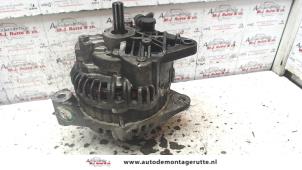 Dynamo van een Hyundai Terracan 2.9 CRDi 16V 2004
