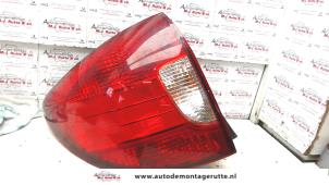 O93469 Gebruikte achterlicht links Kia Rio
