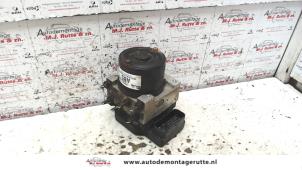 O114816 Gebruikte abs pomp Kia Rio