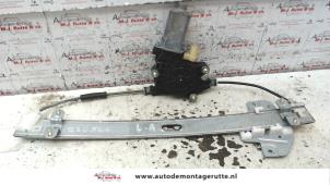 O88940 Gebruikte ruitmechaniek 4deurs links-achter Kia Rio