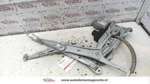 O77555 Gebruikte raammechaniek 2deurs links-voor Opel Astra