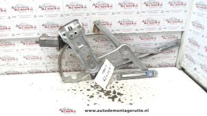 O77536 Gebruikte ruitmechaniek 2deurs links-voor Mercedes SLK