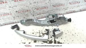 O89446 Gebruikte portiergreep 4deurs links-achter Citroen C4