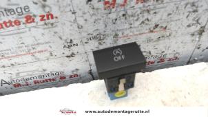 O76946 Gebruikte asr schakelaar Volkswagen Polo