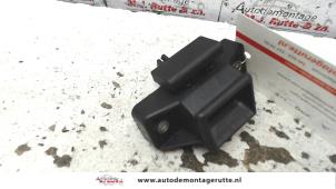 O91899 Gebruikte slotmechaniek achterklep Renault Twingo