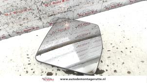 Gebruikte Spiegelglas links Peugeot Expert (222/224) 1.9 D 220 C Prijs op aanvraag aangeboden door Autodemontage M.J. Rutte B.V.