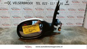 O85233 Gebruikte buitenspiegel links Peugeot 206