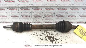 O111204 Gebruikte cardanas links-voor (vwa) Citroen Berlingo