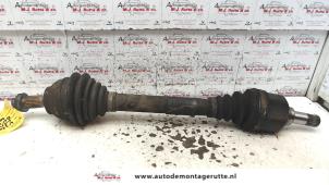 O111205 Gebruikte homokineetas links-voor Citroen Berlingo