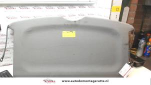 O110766 Gebruikte hoedenplank Opel Corsa