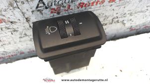 O98488 Gebruikte schakelaar koplamp ihv Audi A4