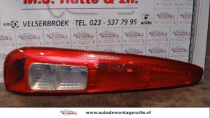 O92634 Gebruikte achterlicht links Ford C-Max