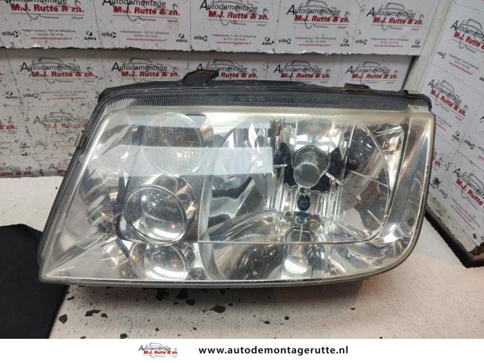 Gebruikte Linker Koplamp Volkswagen Bora O134111