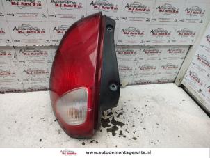 O134242 Gebruikte achterlicht rechts Daihatsu Sirion