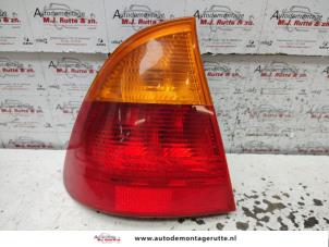 O134351 Gebruikte achterlicht links BMW 3-Serie