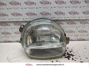 O134362 Gebruikte koplamp rechts Renault Twingo