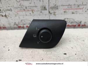 O134446 Gebruikte spiegel schakelaar Skoda Fabia