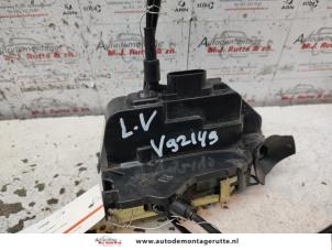 O134508 Gebruikte slotmechaniek portier 2deurs links Renault Megane