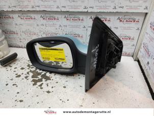 O134615 Gebruikte buitenspiegel links Renault Clio