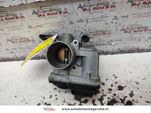 O134727 Gebruikte gasklephuis Suzuki Alto