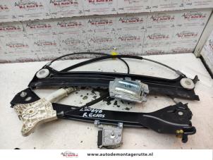 O134756 Gebruikte ruitmechaniek 2deurs rechts-voor Mercedes CLK