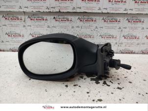 O134865 Gebruikte buitenspiegel links Citroen C3