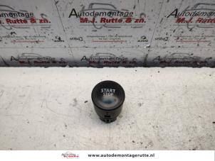 O134894 Gebruikte start/stop schakelaar Renault Megane