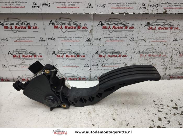 Gebruikte Gaspedaal Renault Megane O134898