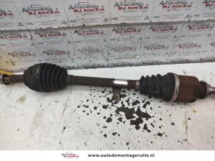 O134988 Gebruikte cardanas links-voor (vwa) Renault Clio