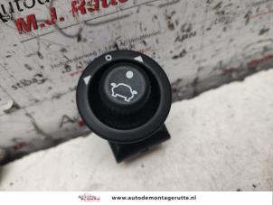 O135061 Gebruikte spiegel schakelaar Ford Fiesta