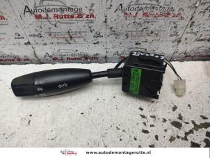 O135076 Gebruikte pinker schakelaar Daewoo Lanos