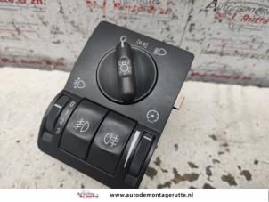 O135080 Gebruikte schakelaar licht Opel Corsa