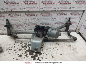 O135134 Gebruikte ruitenwismotor+mechaniek Peugeot 206 PLUS