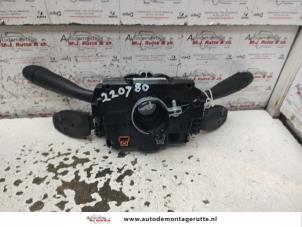 O135154 Gebruikte stuurkolomschakelaar Peugeot 307