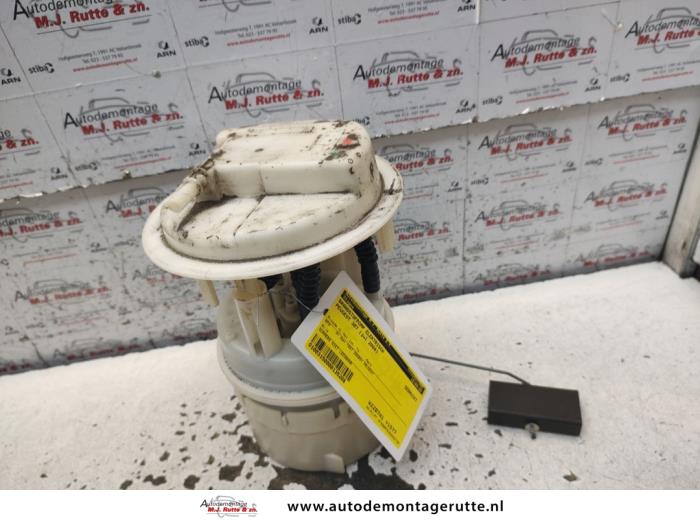 Gebruikte Brandstofpomp Elektrisch Peugeot 307 O135208