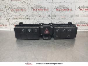 O135334 Gebruikte schakelaar Mercedes CLK