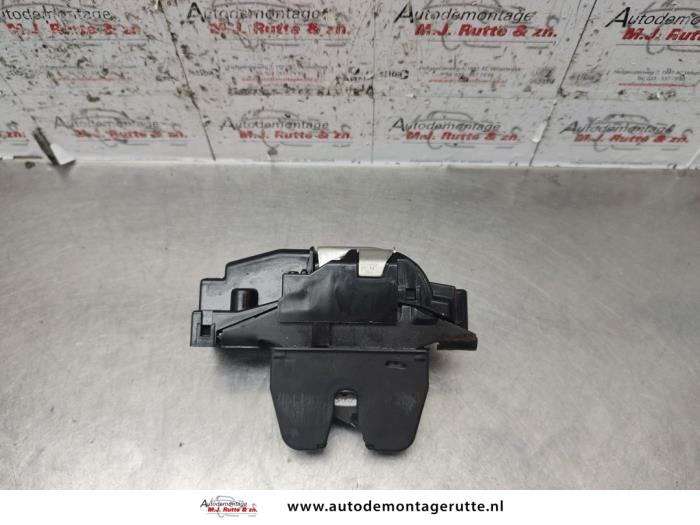 Gebruikte Slotmechaniek Achterklep Peugeot 207 O135395