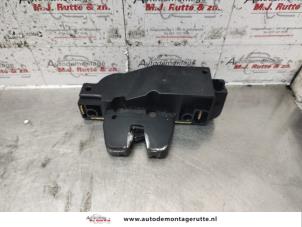 O135504 Gebruikte achterklep slotmechaniek Citroen C4