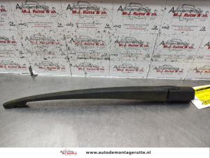 O135683 Gebruikte ruitenwisserarm achter Citroen Picasso