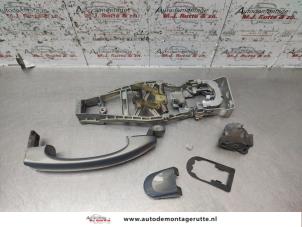 O135770 Gebruikte deurgreep 4deurs rechts-voor Volkswagen Touran