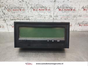 O135792 Gebruikte display interieur Mitsubishi Space Wagon