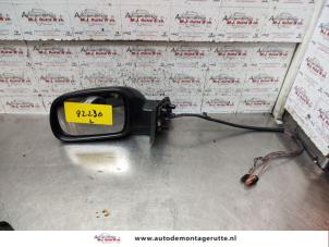 O135858 Gebruikte spiegel buiten links Peugeot 307