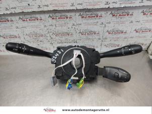 O135913 Gebruikte licht + raw schakelaar Peugeot 206
