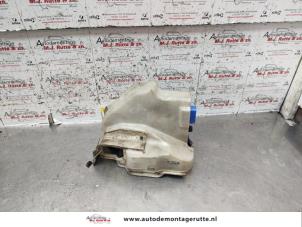 O136032 Gebruikte deurslot mechaniek 4deurs rechts-voor Toyota Avensis